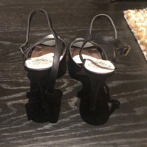 Vince Camuto Shoes - Vince Camino Heel Vince Camuto Shoes - Vince Camino Heel